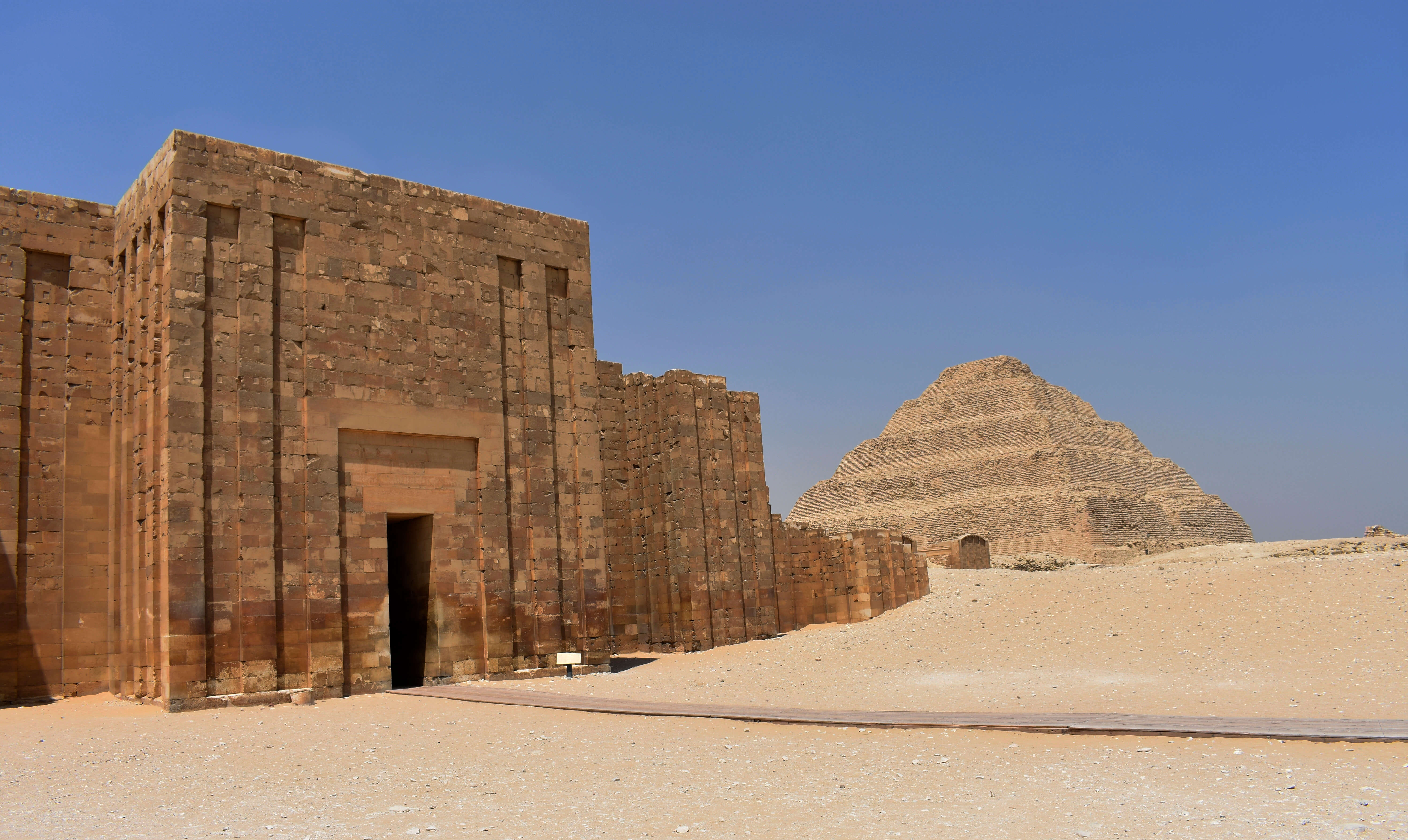 Giza, Cairo and Bahariya oasis in 6 days. . gallery