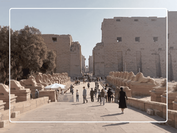 Visiting the Karnak temples