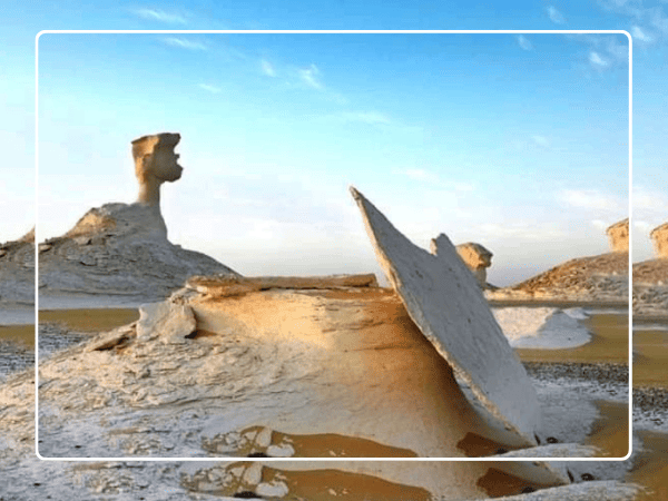 Pick up, drive to Bahariya Oasis,