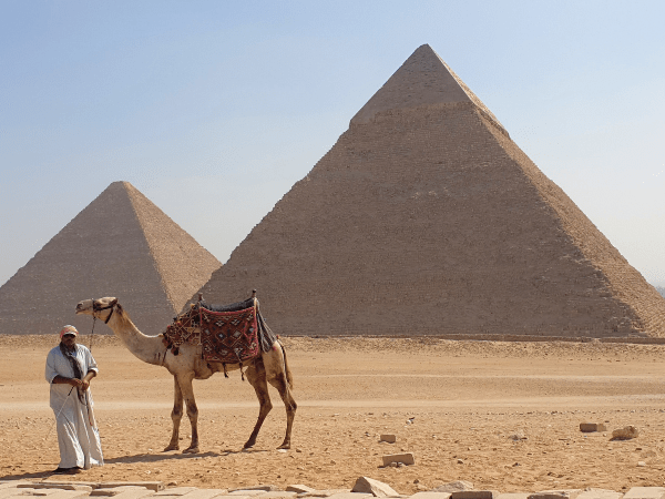 Cairo Half Day Tours focused on the Giza Pyramids and main Cairo attractions