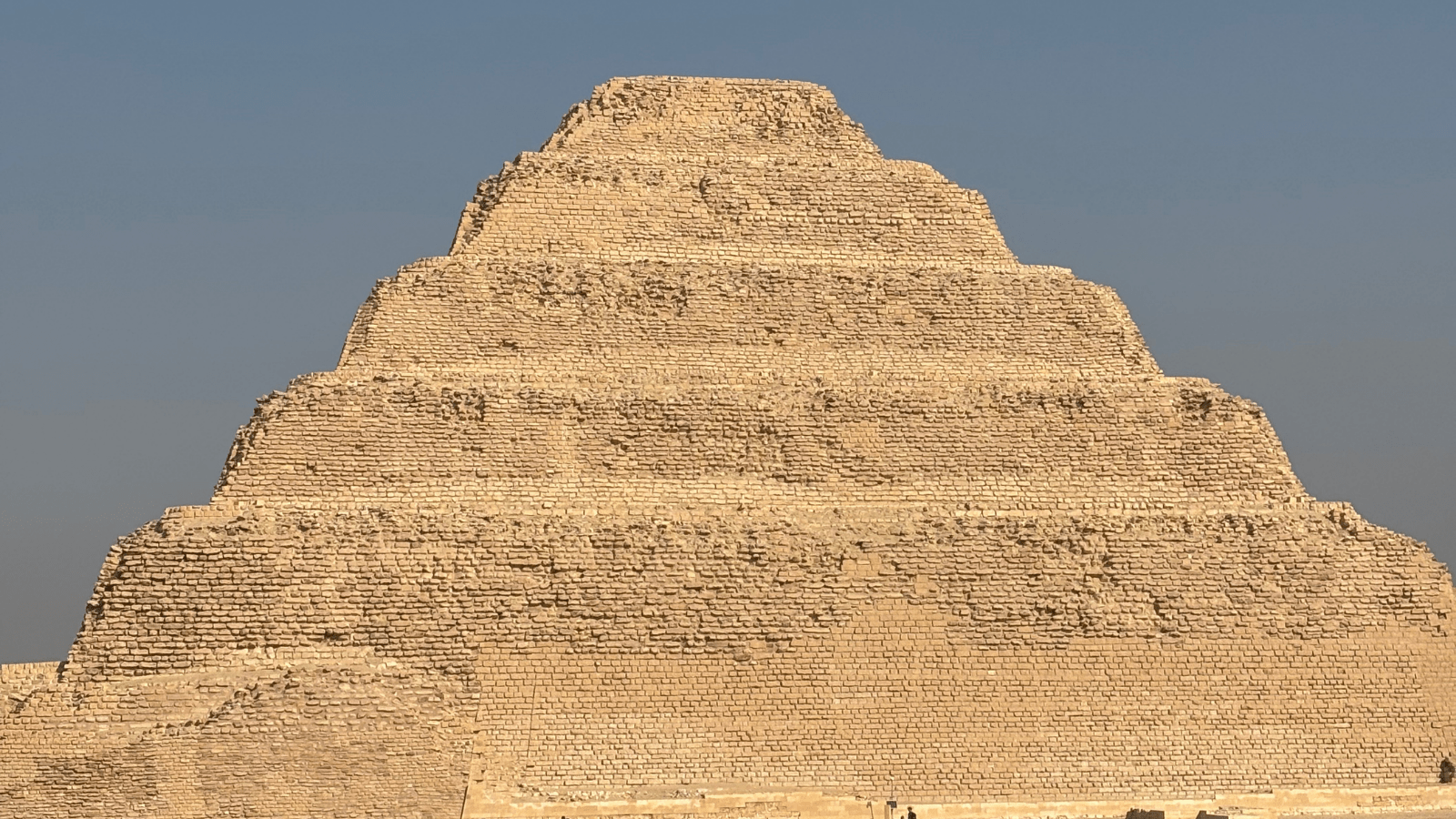 Pirámides de Guiza durante una excursión en tierra a El Cairo desde el Puerto de Alejandría