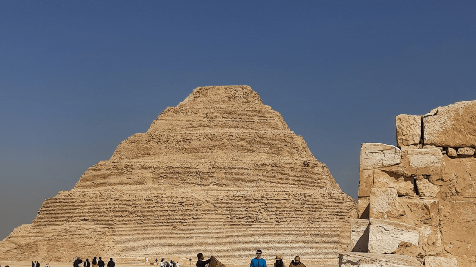 Departure from El Cairo