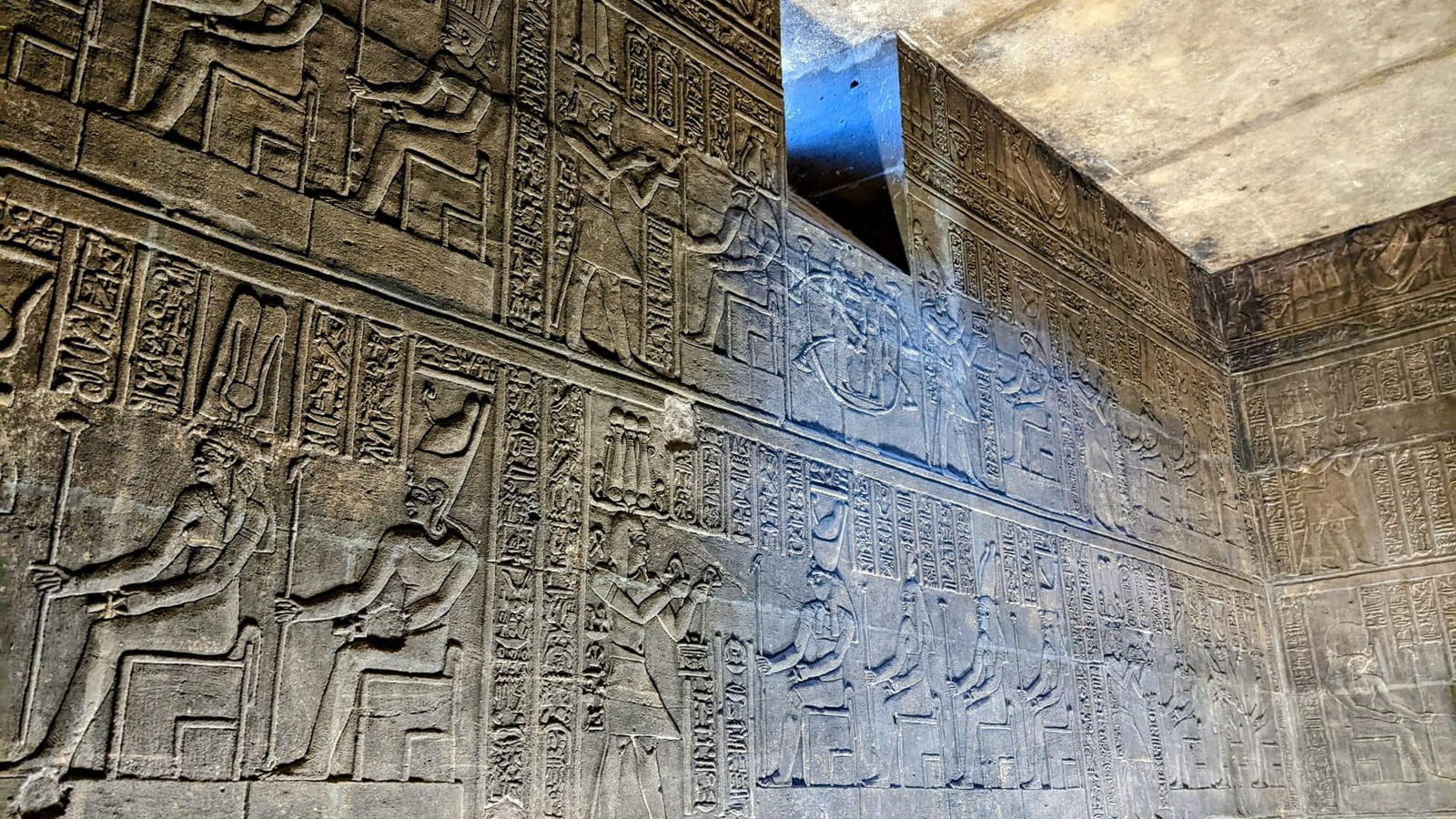 Is the Curse of the Pharaohs Real? Unraveling the Mystery Behind Egypt's Ancient Legend . banner
