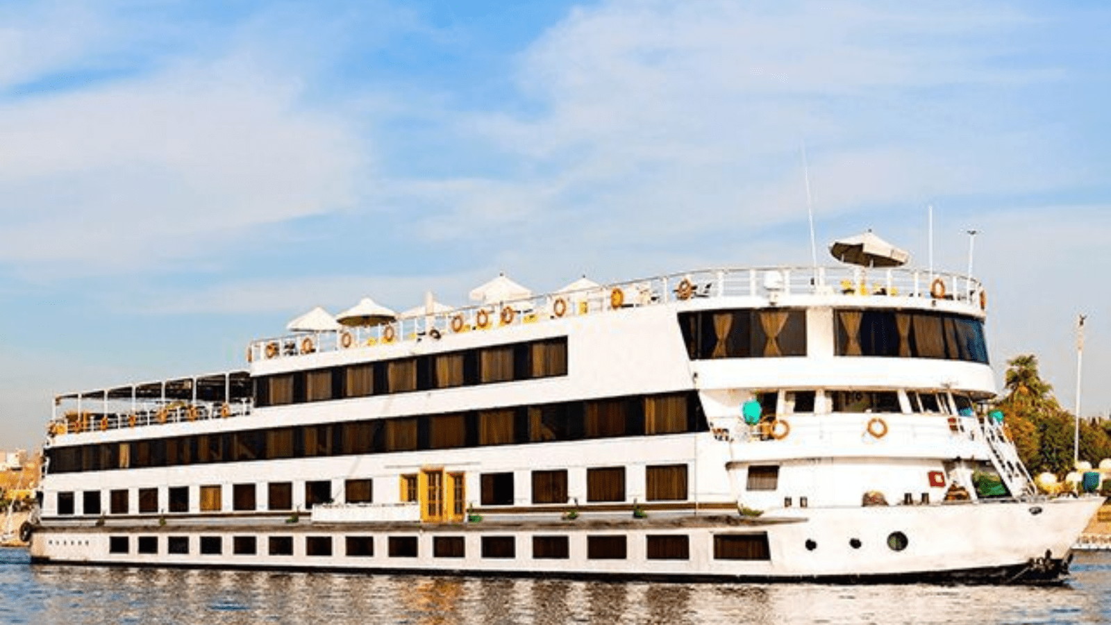 Luxury Nile Cruises in Egypt: Everything You Need to Know . banner
