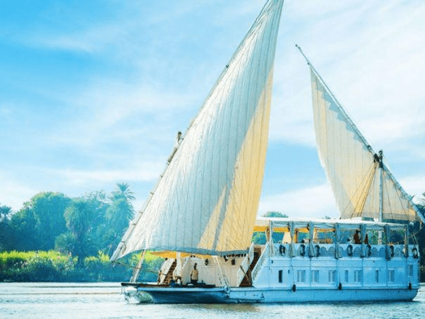 Mayfair Nile Cruise: Luxurious Journey Through Egypt’s Ancient Wonders