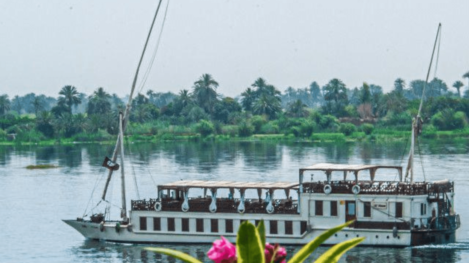 Royal Signature Nile Cruise: Luxurious Journey Through Egypt's Ancient Wonders . banner
