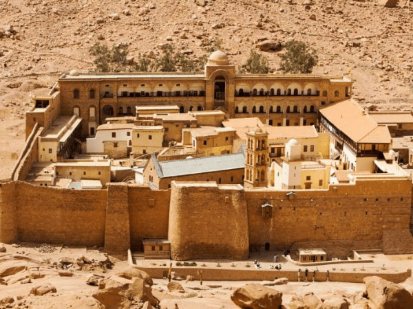 Visita al monasterio y viaje a Dahab