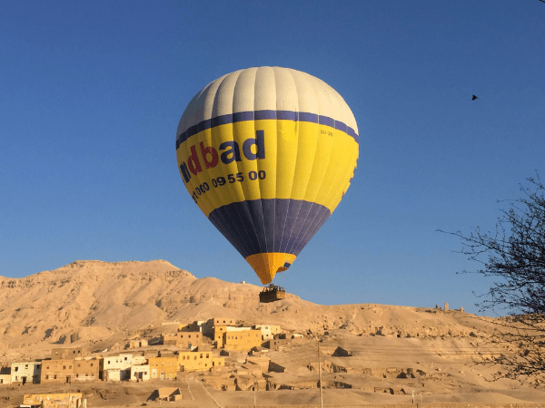El globo aerostático (Tour opcional)