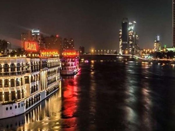 Dinner cruise (Optional Tour)